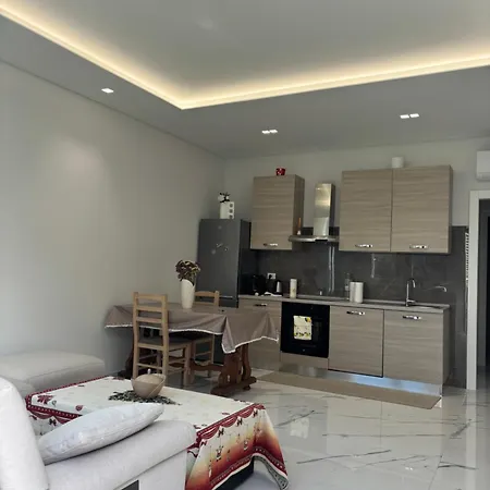 Apartment Domus Lola - Appartamento-ravenna Ravenna